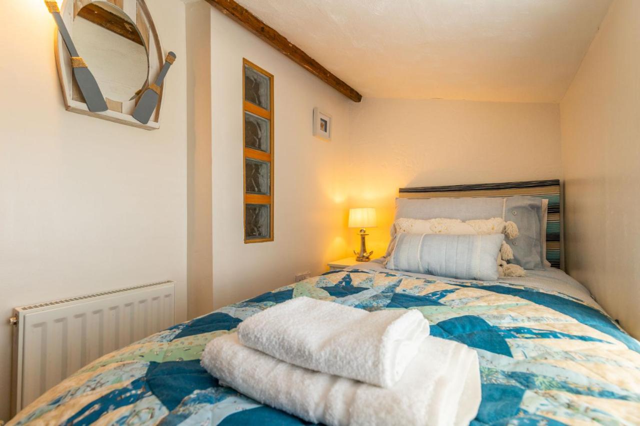 Host & Stay - Pilgrims Rest Bacton  Exterior foto